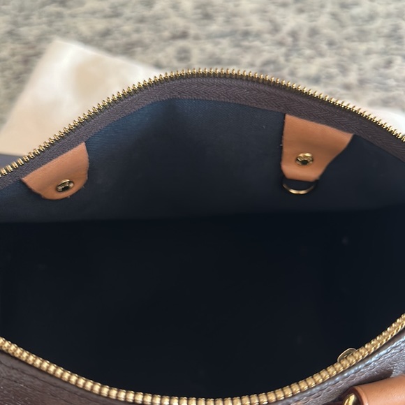 Louis Vuitton speedy 30 large reversed monogram. Very rare find. Like brand new. - Picture 7 of 7